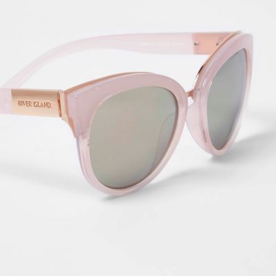 Pink mirrored lens cat eye sunglasses
